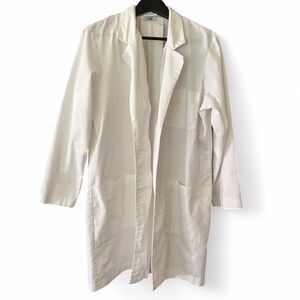 Peaches Uniforms Classic White Coat